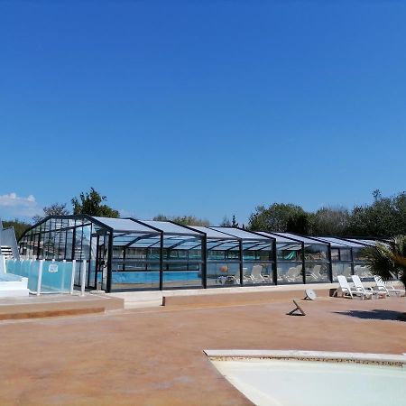 Mobil-Home Climatise Avec Piscine Aureilhan  Bagian luar foto